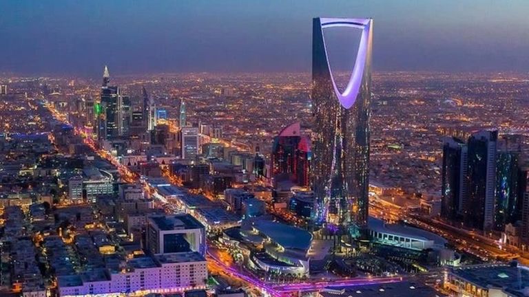 ما هي الاماكن المشهورة في السعودية