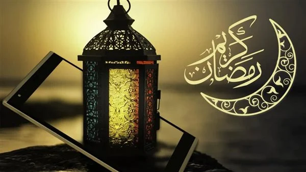 صور فانوس رمضان زجاج 2024 ألوان بأعلى جودة للفيس بوك